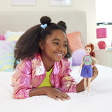 BARBIE FASHIONISTAS PAPUSA BARBIE ROSCATA MAJORETA