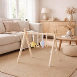 Arcada de activitati Montessori, Lionelo, Anis, Din lemn de pin, Jucarii plus, 4 jucarii suspendate, Stimuleaza simturile, Pliere rapida, 0+ luni, Multicolor