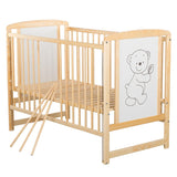 Patut din lemn bebe, 120x60 cm, Cu laterala culisanta, Din lemn de pin si mdf, Stabil si rezistent, Inaltime saltea reglabila pe 3 nivele, Laterala cu 3 bete detasabile, EN716-1, EN716-2, Natur, Babyneeds, Timmi + Saltea 10 cm