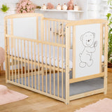 Patut din lemn bebe, 120x60 cm, Cu laterala culisanta, Din lemn de pin si mdf, Stabil si rezistent, Inaltime saltea reglabila pe 3 nivele, Laterala cu 3 bete detasabile, EN716-1, EN716-2, Natur, Babyneeds, Timmi + Saltea 10 cm