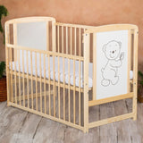 Patut din lemn bebe, 120x60 cm, Cu laterala culisanta, Din lemn de pin si mdf, Stabil si rezistent, Inaltime saltea reglabila pe 3 nivele, Laterala cu 3 bete detasabile, EN716-1, EN716-2, Natur, Babyneeds, Timmi + Saltea 10 cm