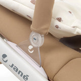 Balansoar, Jane, Fold, Pliabil, Bara de jucarii si spatar reglabil, Conform cu standardul european de siguranta EN 12790:2023, Sesame