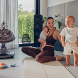 Balansoar si sezlong, Lionelo, Blossom, 5 melodii, 5 moduri de balansare, Cu jucarii, Husa respirabila, 60% bambus, Cu telecomanda, Reglare pozitie scaun pentru somn, Pana la 9 kg, Gri