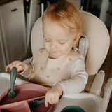 Baveta moale, Petite&Mars, Take&Match, Reglabila, Cu buzunar colector, Silicon, Fara BPA, 6 luni+, Bitter Cocoa, Maro