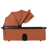 Carucior 2 in 1, Lionelo, Layla, Pana la 22 kg, Cadru aluminiu, Cu landou intarit si salteluta din spuma AirDots, Reversibil, Cu ventilatie 3D, Cu accesorii, EN1888-1, EN1888-2, EN1466, Maro