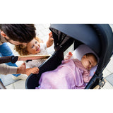 Carucior 3 in 1, Lionelo, Amber, Cadru aluminiu, Cu landou intarit si salteluta moale, Cu scoica auto testata ADAC, Reversibil, Cu accesorii, Geanta parinti, Pana la 22 kg, Negru silver