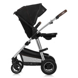 Carucior 3 in 1, Lionelo, Amber, Cadru aluminiu, Cu landou intarit si salteluta moale, Cu scoica auto testata ADAC, Reversibil, Cu accesorii, Geanta parinti, Pana la 22 kg, Negru silver