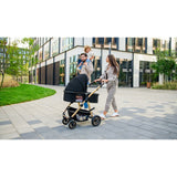 Carucior 3 in 1, Lionelo, Amber, Cadru aluminiu, Cu landou intarit si salteluta moale, Cu scoica auto testata ADAC, Reversibil, Cu accesorii, Geanta parinti, Pana la 22 kg, Negru silver