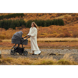 Carucior 3 in 1, Lionelo, Amber Plus, Cadru aluminiu, Cu landou intarit si salteluta moale, Cu scoica auto testata ADAC, Reversibil, Maner ajustabil, Cu accesorii, Cu ventilatie panoramica 3D, Pana la 22 kg, EN1888-1, EN1888-2, EN1466, ECE R129, Bej