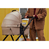 Carucior 3 in 1, Lionelo, Meril, Cu landou de dimensiune XL, Reversibil, Cu scoica auto testata ADAC, Cu accesorii, Pana la 22 kg, Conform cu EN1888-1 EN1888-2, EN1466, Negru