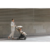 Carucior sport, Jane, Clap, Sistem compact de pliere care permite transportul caruciorului la bordul aeronavei, Cadru din aluminium, De la nastere pana la 26Kg, Conform cu standardul european EN 1888-2:2018+A1:2023, Seal