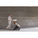 Carucior sport, Jane, Clap, Sistem compact de pliere care permite transportul caruciorului la bordul aeronavei, Cadru din aluminium, De la nastere pana la 26Kg, Conform cu standardul european EN 1888-2:2018+A1:2023, Desert