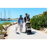 Carucior sport, Jane, Clap, Sistem compact de pliere care permite transportul caruciorului la bordul aeronavei, Cadru din aluminium, De la nastere pana la 26Kg, Conform cu standardul european EN 1888-2:2018+A1:2023, Desert