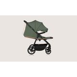 Carucior sport, Lionelo, Iva, Sustine 22 kg, 6 luni+, Capotina mare, Impermeabila, Protectie SPF 50+, 3 pozitii inclinare spatar, 8 pozitii inclinare suport picioare, 5 pozitii reglare maner, Include plasa de tantari si suport pt biberon, Verde