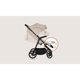 Carucior sport, Lionelo, Iva, Sustine 22 kg, 6 luni+, Capotina mare, Impermeabila, Protectie SPF 50+, 3 pozitii inclinare spatar, 8 pozitii inclinare suport picioare, 5 pozitii reglare maner, Include plasa de tantari si suport pentru biberon, Bej