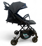 Carucior sport, ultrausor si ultrapliabil, cu pozitie de somn, tip troller, cu accesorii din piele, sarcina maxima 22 Kg, negru