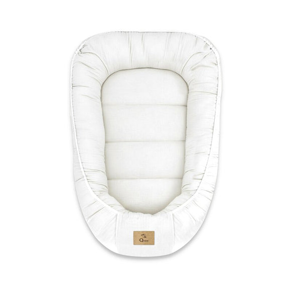 Cosulet bebelus, Qmini, Pentru dormit, Baby Nest 55 x 75 cm, Husa 100% muselina dubla, Material certificat Oeko Tex Standard 100, Cream