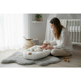 Cosulet bebelus, Qmini, Pentru dormit, Baby Nest 55 x 75 cm, Husa 100% muselina dubla, Material certificat Oeko Tex Standard 100, Cream