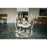 Jumper interactiv, FreeON, Jump&Play, Cu scaun rotativ la 360 grade, Reglabil pe inaltime, Cu melodii, lumini si jucarii, Conform cu standardul european de securitate EN 14036:2003, Multicolor