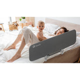 Protectie laterala pat, Lionelo, Lora, Pliabila, Sistem de blocare StandSafe, Geanta de transport inclusa, 105 x 45 cm, Gri