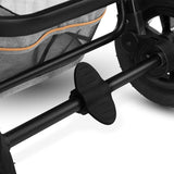 Carucior 2 in 1, Lionelo, Amber, Cadru aluminiu, Cu landou intarit si salteluta moale, Reversibil, Maner ajustabil, Huse pentru picioare, ploaie, Plasa de tantari, Geanta parinti, Pana la 22 kg, EN1888-1, EN1888-2, EN1466, Gri deschis