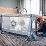 Patut pliant, Lionelo, Flower, Cu doua nivele, Masuta de infasat, Bara cu jucarii, Fereastra laterala, 120x60 cm, Certificari EN 716/12221, Gri