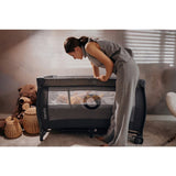 Patut pliant, Lionelo, Stefi Plus, Cu doua nivele, Cu intrare laterala cu fermoar, 2 roti, 120 x 60 cm, Conform cu standardul european de securitate EN 716, Roz/Galben