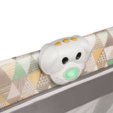 Patut pliant, Lionelo, Sven Plus, 120x60 cm, Cu doua nivele, Cu arcada jucarii, masuta de infasat  vibratii, melodii, conform cu standardele europeane de securitate EN716 si EN12221, Yellow Scandi