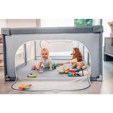 Tarc de joaca copii, Lionelo, Willow, 127 x 187 cm, Pliere compacta, Include geanta de transport, Din plasa, Cu doua intrari laterale si fermoar, Cu ventuze pentru stabilitate, Conform cu EN 12227:2010, Gri