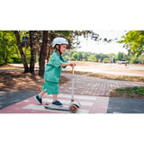 Trotineta, Lionelo, Jessy, Ultrapliabila, Pana la 50 Kg, Cu design ergonomic, Cu lumini LED, 56 x 26 x 67-82 cm, 3 ani+, Verde