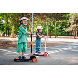 Trotineta, Lionelo, Timy, Copii, Ultrapliabila, Pana la 50 Kg, Cu design ergonomic, Cu lumini LED, 26 5 x 60 x 64-76 cm, 3 ani+, Portocaliu/Negru