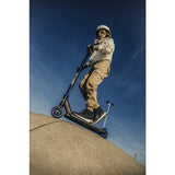 Trotineta, Lionelo, Whizz, Pentru Acrobatii, Rulmenti ABEC-9, 20 - 100 kg, Conform cu standardul european de securitate EN14619, Albastru