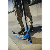 Trotineta, Lionelo, Whizz, Pentru Acrobatii, Rulmenti ABEC-9, 20 - 100 kg, Conform cu standardul european de securitate EN14619, Albastru