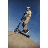 Trotineta, Lionelo, Whizz, Pentru Acrobatii, Rulmenti ABEC-9, 20 - 100 kg, Conform cu standardul european de securitate EN14619, Albastru