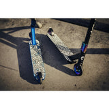 Trotineta, Lionelo, Whizz, Pentru Acrobatii, Rulmenti ABEC-9, 20 - 100 kg, Conform cu standardul european de securitate EN14619, Albastru