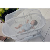 Patut balansoar, Lionelo, Coral, Cu landou ergonomic detasabil, Functie de balansare integrata, Functie de cantar, Sunete si cantece de leagan, Cu roti, Panou tactil sau telecomanda, 0-9 kg, EN 1130:2019+AC:2020,EN 16890:2017+A1:2021, Alb