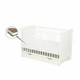 Patut din lemn bebe, 120x60 cm, Cu sertar, Cu sina speciala pentru dentitie, Multifunctional, EN716-1, EN716-2, Alb, Qmini, Julia + Saltea 8 cm