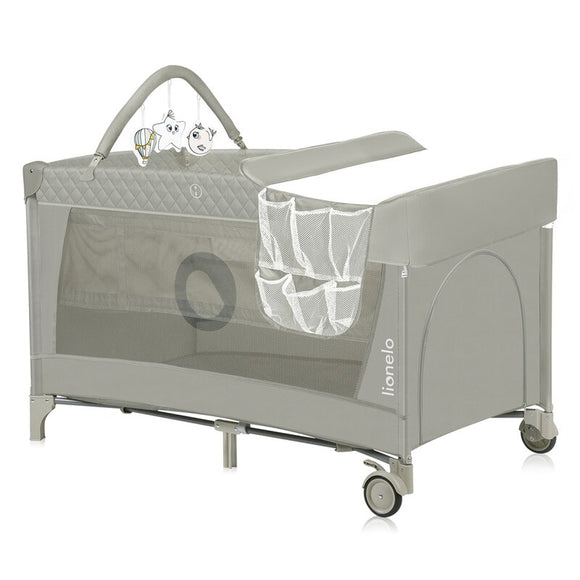 Patut pliant, Lionelo, Flower, Cu doua nivele, Cu arcada, Geanta transport, Masuta de infasat, Bara cu jucarii, Fereastra laterala, 120x60 cm, Conform cu standardele europeane de securitate EN 716 si EN12221, Cappuccino