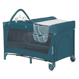 Patut pliant, Lionelo, Flower, Cu doua nivele, Cu arcada, Geanta transport, Masuta de infasat, Bara cu jucarii, Fereastra laterala, 120x60 cm, Conform cu standardele europeane de securitate EN 716 si EN12221, Verde