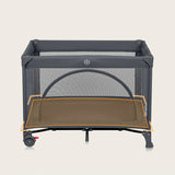 Patut pliant, Lionelo, Laura, 102 x 74 cm, Cu doua nivele, Functie de tarc, Cu roti, Include salteluta si geanta de transport, Pereti din plasa, Deschidere laterala, Pana la 15 kg, 0 luni +, Gri