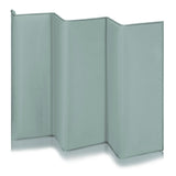 Patut pliant, Lionelo, Laura, 102 x 74 cm, Cu doua nivele, Functie de tarc, Cu roti, Include salteluta si geanta de transport, Pereti din plasa, Deschidere laterala, Pana la 15 kg, 0 luni +, Verde