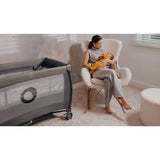 Patut pliant, Lionelo, Stefi Plus, Cu doua nivele, Cu intrare laterala cu fermoar, 2 roti, 120 x 60 cm, Conform cu standardul european de securitate EN 716, Bej