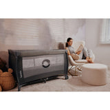 Patut pliant, Lionelo, Stefi Plus, Cu doua nivele, Cu intrare laterala cu fermoar, 2 roti, 120 x 60 cm, Conform cu standardul european de securitate EN 716, Verde Olive