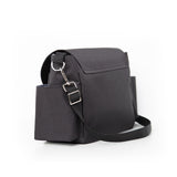 Geanta pentru scutece si organizator carucior, Petite&Mars, Sara, 2 in 1, Cu 7 buzunare, 1 buzunar cu izolatie termica, Dimensiune compacta, 40x23x10 cm, Negru/Maro