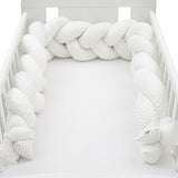 Protectie laterala, New Baby, Pentru patut, Tip Bumper impletit, Din bumbac, Din materiale certificate Oeko Tex Standard 100, Lungime 225 cm, Minky/Dot grey