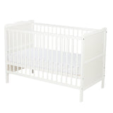 Patut din lemn bebe, 120x60 cm, Cu sina speciala pentru dentitie, Multifunctional, EN716-1, EN716-2, Alb, Qmini, Julia + Saltea 8 cm
