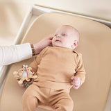 Saltea de infasat, Nattou, Softy, Moale, Utilizabil si fara husa, Design ergonomic, Spuma PU, 70x50x10 cm, Fara BPA, 0 luni+, Beige