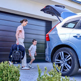 Scaun auto pliabil, Lionelo, Nelly, i-Size, 76- 150 cm, Tetiera reglabila in 15 pozitii, Spatar reglabil in 4 pozitii, Sisteme de fixare Isofix si Top Tether, Sezut lat si confortabil, Conform cu ECE R129, Negru