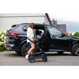 Scoica auto, Lionelo, i-Size Astrid, Include baza Isofix, 0-13 Kg, 40-87 cm, Cu maner si capotina reglabile, Cu protectie laterala avansata, Salteluta confortabila, Testat ADAC, Conform cu R129, Verde