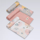 Set 3 museline, Lionelo, Leaf, Multifunctionale, Din bambus, Ideale pentru infasat, Cu proprietati antibacteriene, antifungice si antialergice, Lavabile la masina de spalat, 70x70 cm, Multicolor